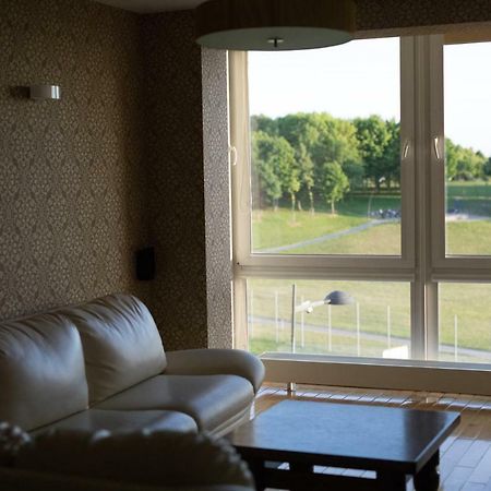 Cozy Apartment With A Wonderful Lake View Telšiai Eksteriør billede